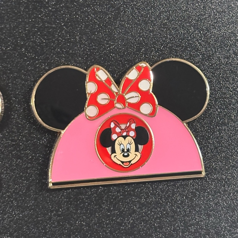 Tokyo Disney Resort Mickey Mouse Minnie Ears Hats Pin TDR Disneyland Japan - Picture 3 of 4